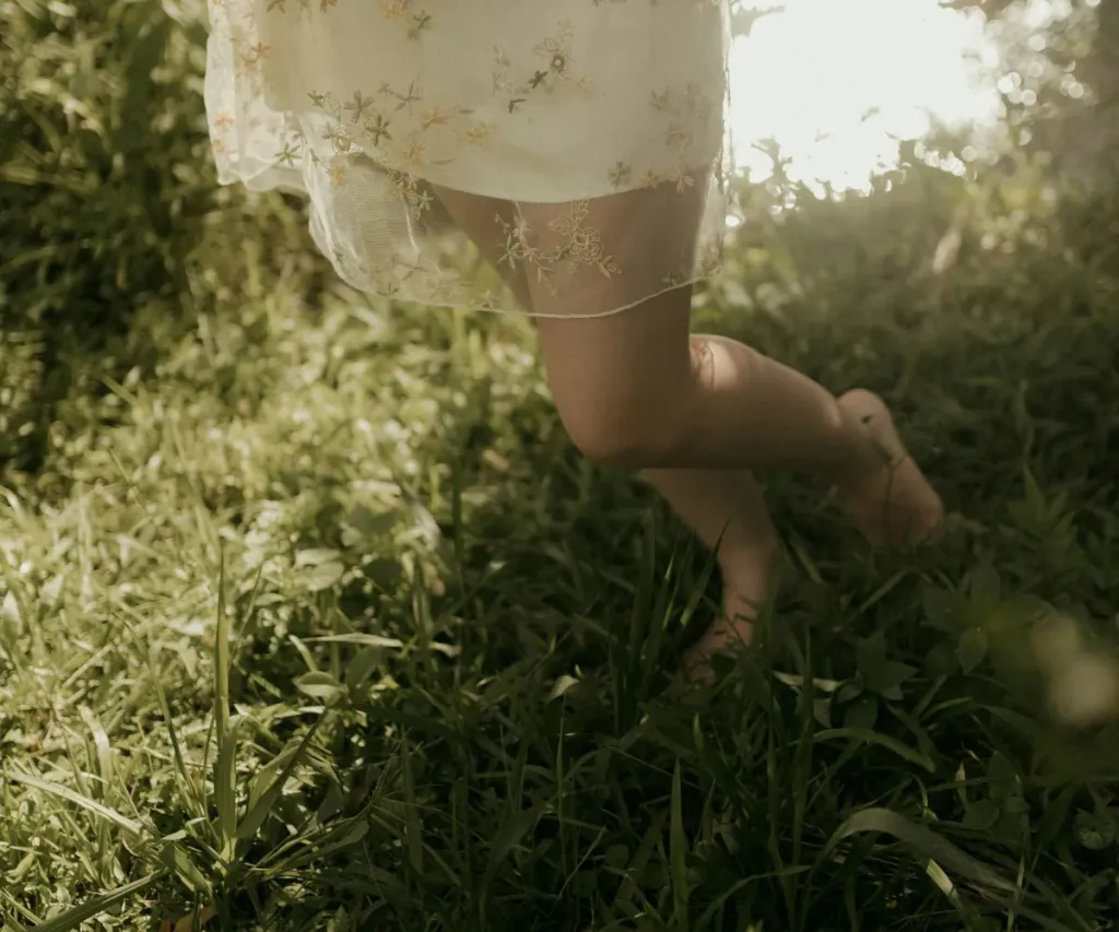barefoot